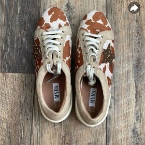 Myra shoes